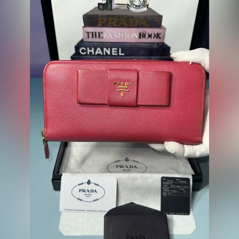 Prada Pink Saffiano Leather Long Zip Continental Wallet. Full Inclusion - EUC